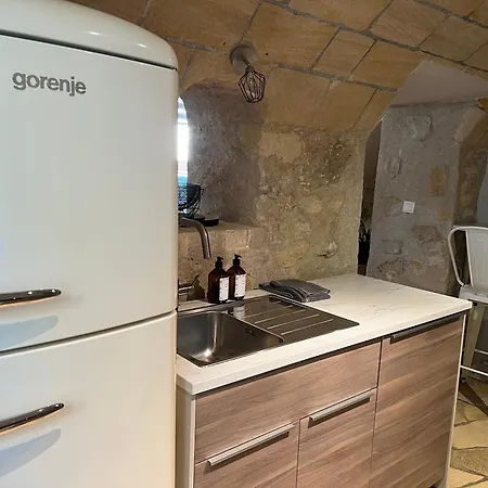 Apartamento Maison De Ville-idéale Pour Les Déplacements Pros-35min Paris-versailles-giverny-